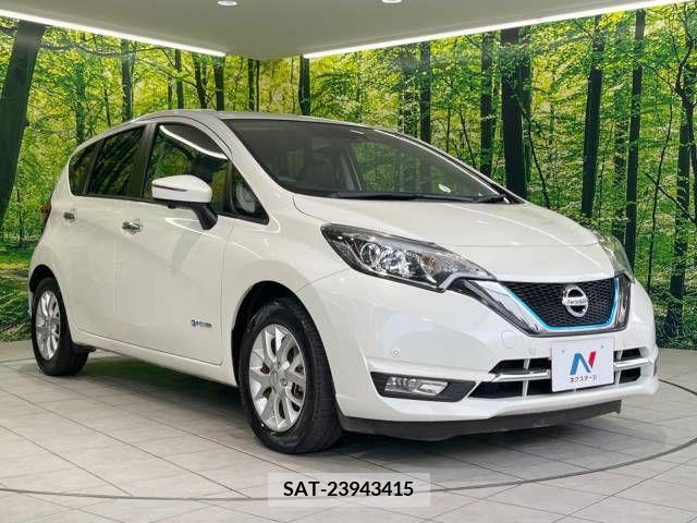 Nissan NOTE 2017-05 329861-16