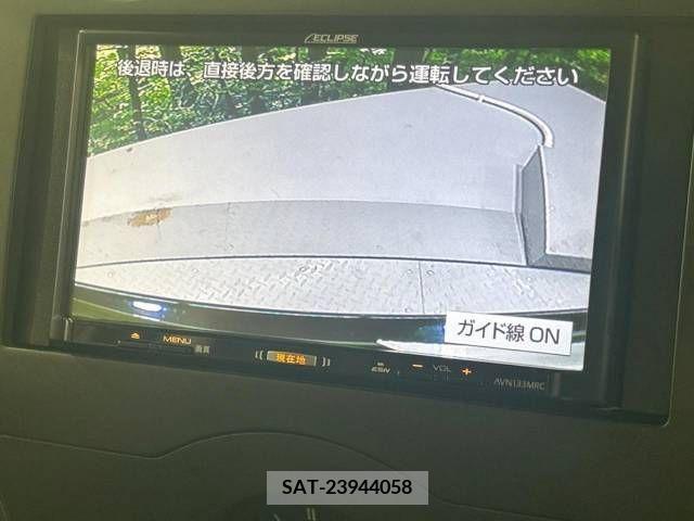 Nissan NOTE 2015-06 381291-4