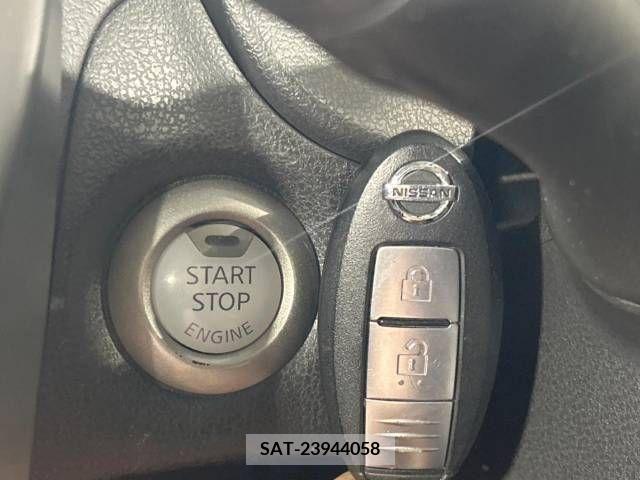 Nissan NOTE 2015-06 381291-8