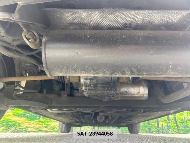 Nissan NOTE 2015-06 381291-19