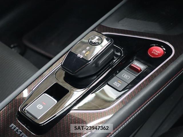 Nissan AURA 2022-09 395820-26