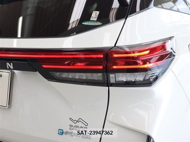 Nissan AURA 2022-09 395820-25
