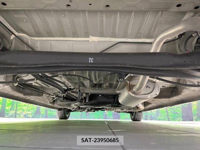 Honda N BOX 2019-05 215586-19