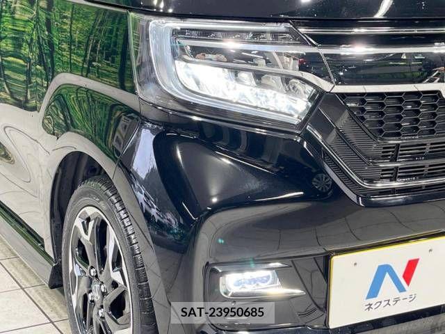 Honda N BOX 2019-05 215586-12