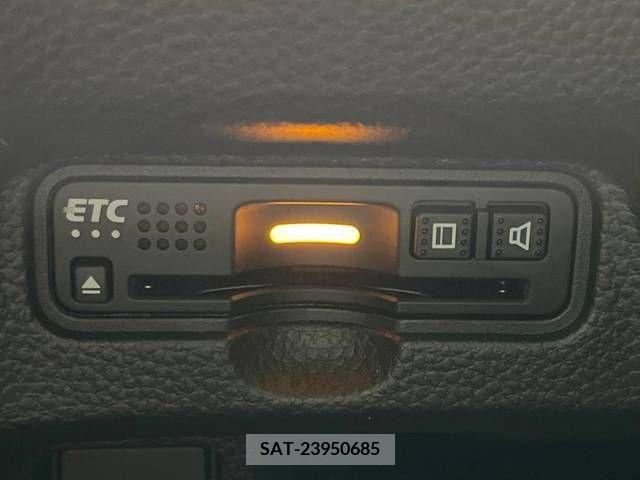 Honda N BOX 2019-05 215586-6