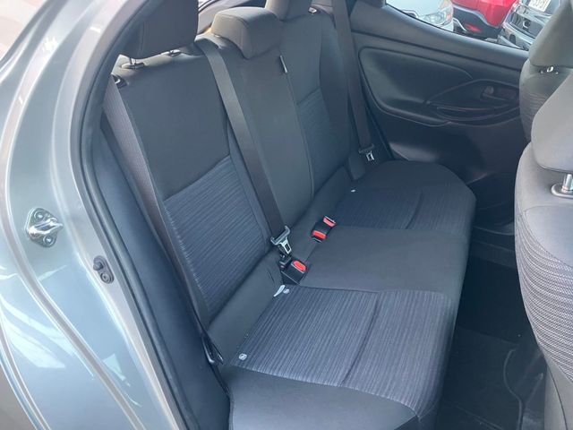 Toyota YARIS 2021-10 187547-18