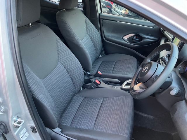 Toyota YARIS 2021-10 187547-17