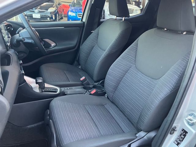 Toyota YARIS 2021-10 187547-19