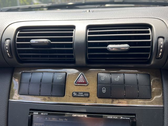 Mercedes Benz C-CLASS 2005-04 8424-16