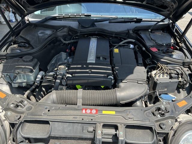 Mercedes Benz C-CLASS 2005-04 8424-21