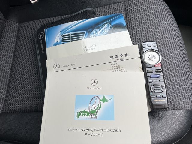 Mercedes Benz C-CLASS 2005-04 8424-23