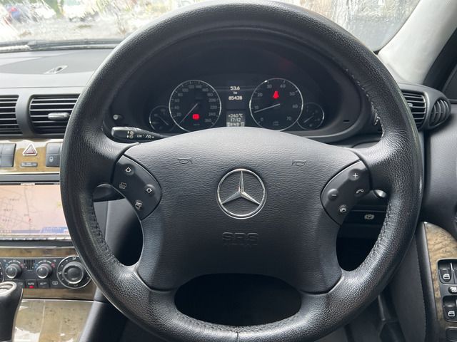 Mercedes Benz C-CLASS 2005-04 8424-7