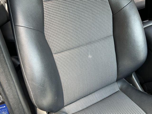 Mercedes Benz C-CLASS 2005-04 8424-24