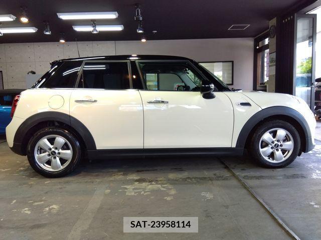 Bmw MINI 2018-09 277271-3