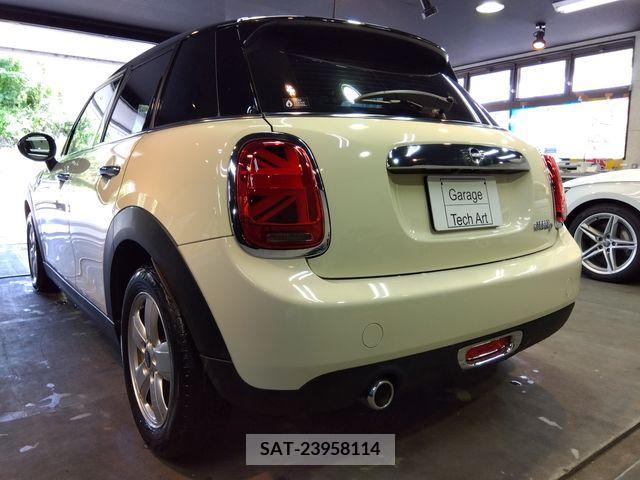 Bmw MINI 2018-09 277271-6