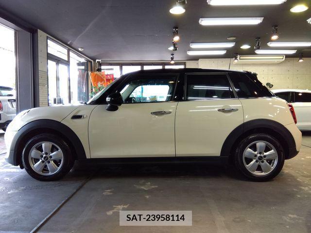 Bmw MINI 2018-09 277271-4