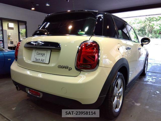 Bmw MINI 2018-09 277271-7
