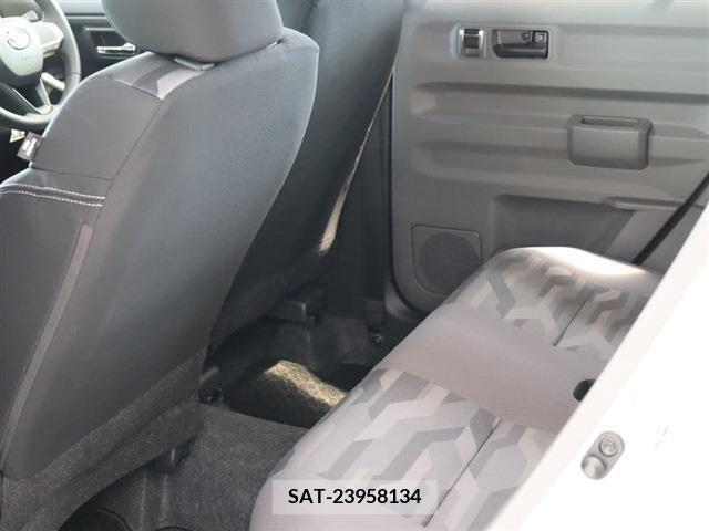 Daihatsu TAFT 2023-09 369092-15