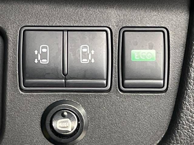 Nissan SERENA 2014-11 185268-4