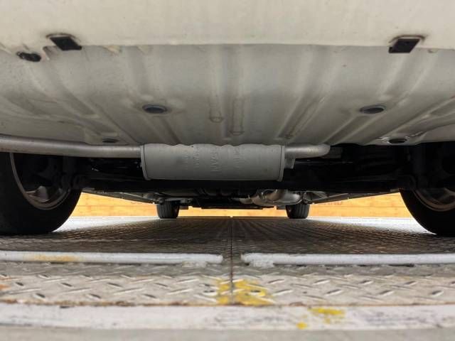 Nissan SERENA 2014-11 185268-19