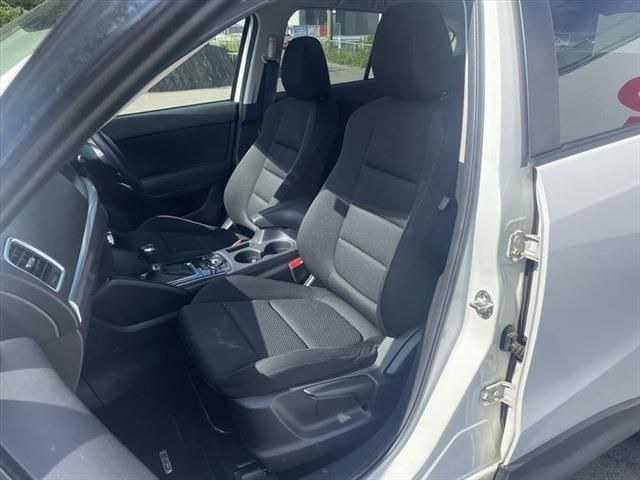 Mazda CX-5 2015-06 25055-21