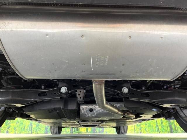 Toyota PRIUS 2023-04 28685-19