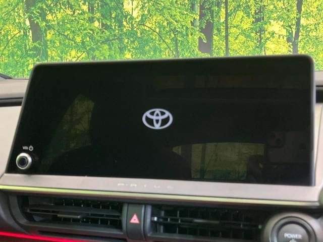 Toyota PRIUS 2023-04 28685-5