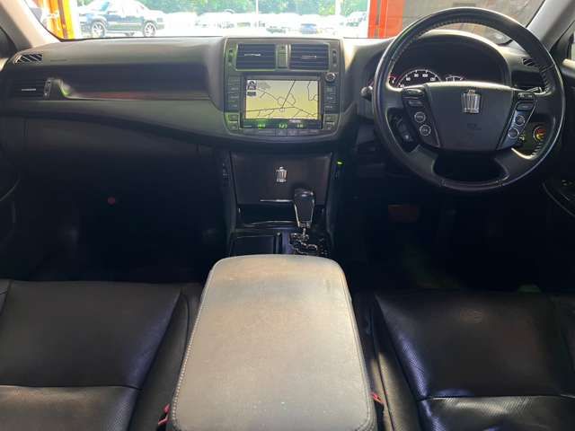 Toyota CROWN SEDAN 2008-04 7170-10