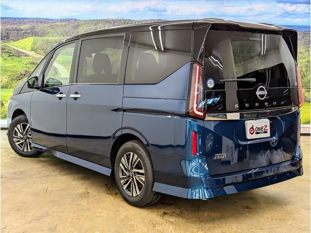 Nissan SERENA 2022-12 195762-18