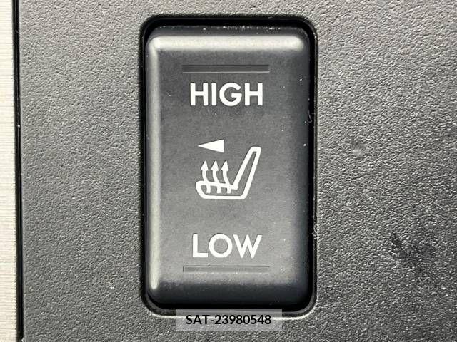 Subaru OUTBACK 2010-09 256817-4