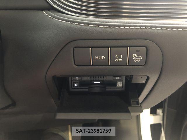Lexus LS 2018-01 397105-7