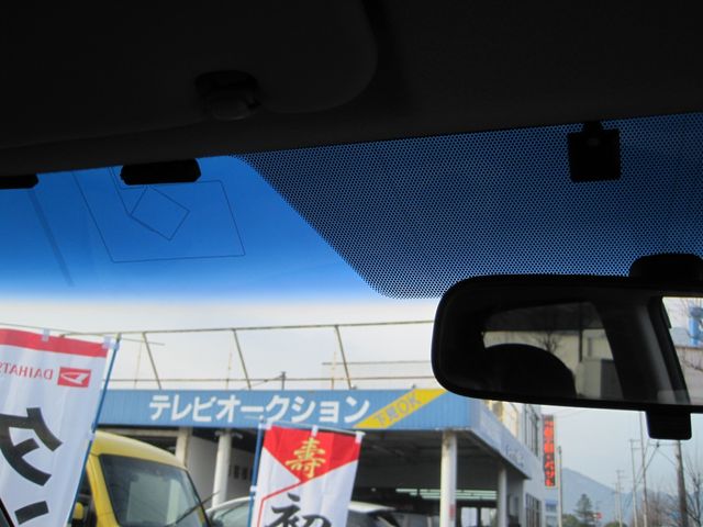 Toyota SPADE 2013-07 326-12