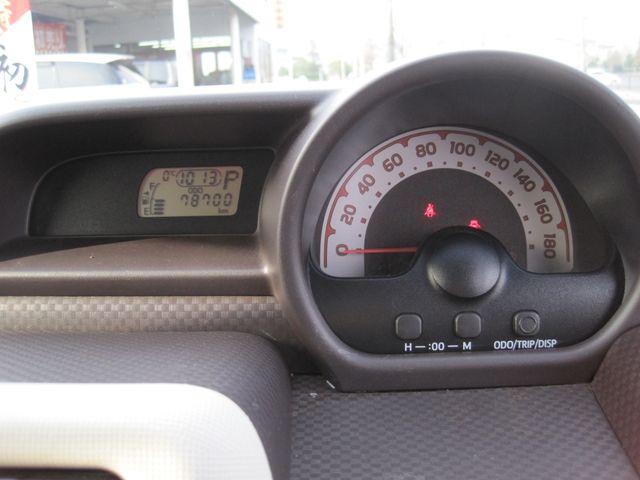 Toyota SPADE 2013-07 326-9