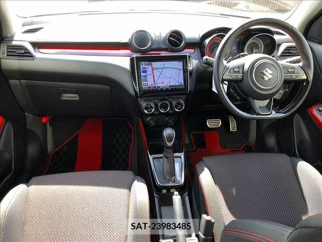 Suzuki SWIFT 2019-02 215198-1