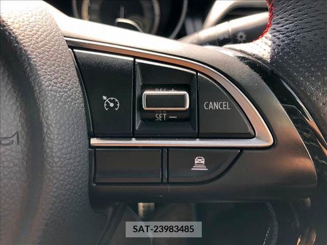 Suzuki SWIFT 2019-02 215198-14
