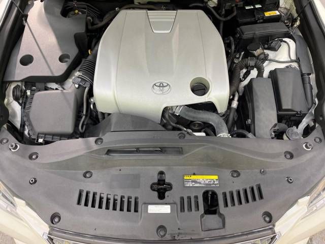 Toyota CROWN SEDAN 2013-02 189663-18