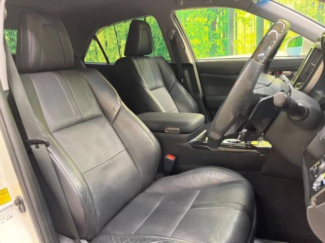 Toyota CROWN SEDAN 2013-02 189663-9
