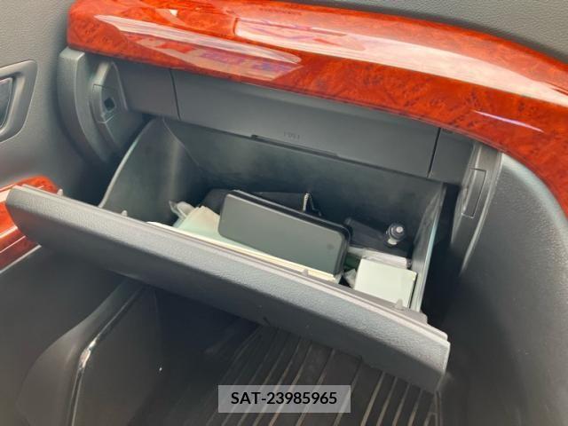 Toyota ALPHARD 2009-11 389058-24