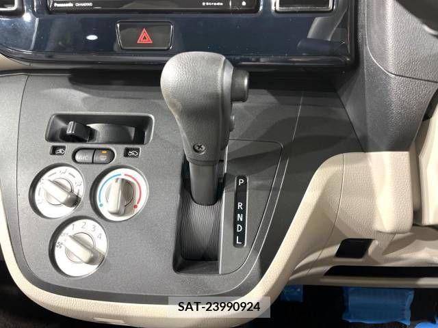 Nissan ROOX 2017-07 323831-7