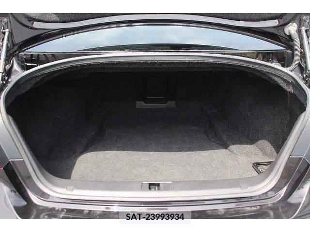 Nissan FUGA 2016-03 270696-16