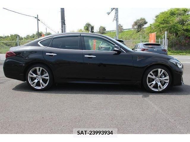 Nissan FUGA 2016-03 270696-8