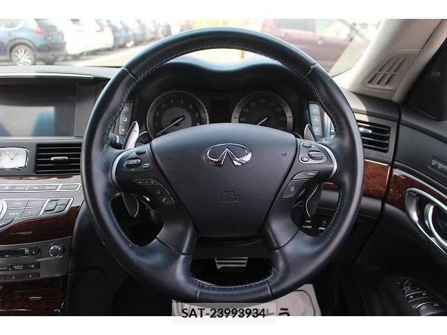 Nissan FUGA 2016-03 270696-18