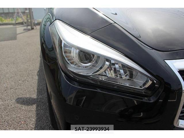 Nissan FUGA 2016-03 270696-11