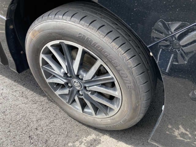 Toyota VOXY 2017-03 1615-5