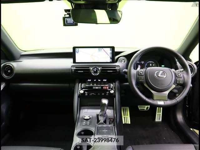 Lexus IS 2023-07 388355-2