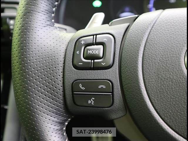 Lexus IS 2023-07 388355-11