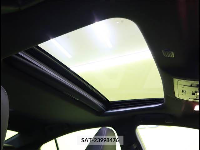Lexus IS 2023-07 388355-9