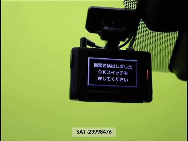 Lexus IS 2023-07 388355-8