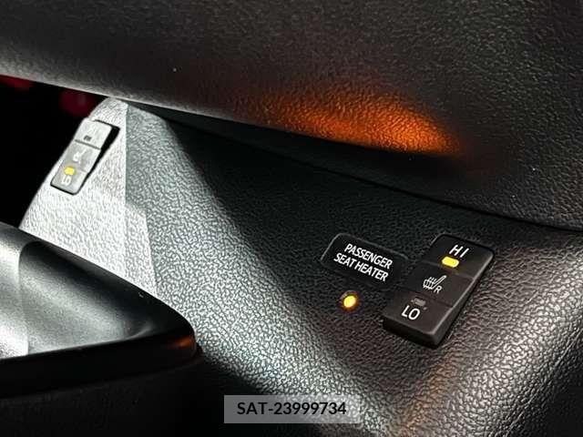 Toyota PRIUS 2016-03 379947-5