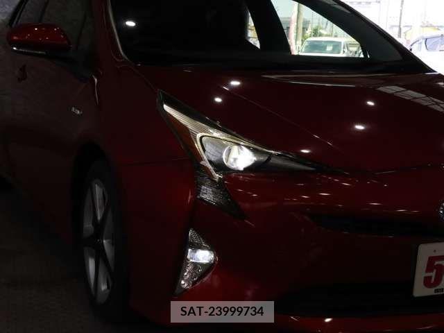 Toyota PRIUS 2016-03 379947-13
